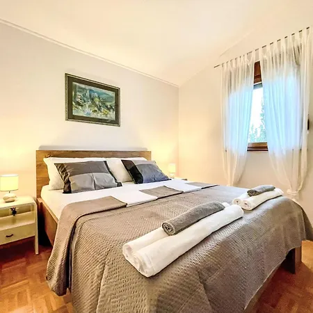 Nada By Interhome * Ražanac