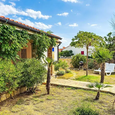 Nada By Interhome Сasa de vacaciones *