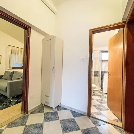 Nada By Interhome Ražanac