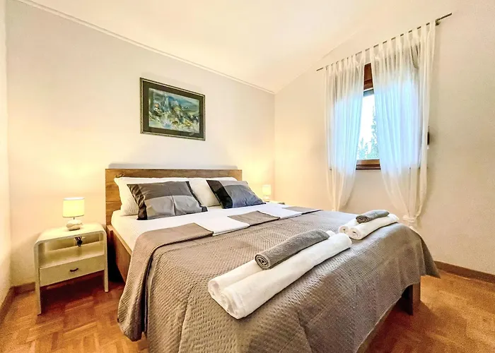 Nada By Interhome * Ражанац