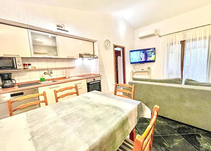 Nada By Interhome Ражанац